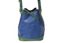Load image into Gallery viewer, LOUIS VUITTON ルイヴィトン ノエ ショルダーバッグ 巾着 ツートン M44044 エピレザー ブルー グリーン ゴールド金具 美品 中古 4c071484