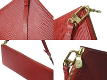 Load image into Gallery viewer, LOUIS VUITTON ルイヴィトン ポシェットアクセソワール エピレザー M52947 レッド ゴールド金具 美品 中古 4c071505