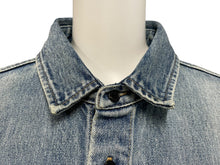 Load image into Gallery viewer, 新品同様 SAINT LAURENT PARIS サンローランパリ デニム長袖シャツ 753029 サイズXL 23AW インディゴブルー コットン ロゴ刺繍 中古 4c071534
