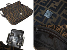 画像をギャラリービューアに読み込む, 極美品 FENDI フェンディ マンマバケット ワンショルダーバッグ ズッカ柄 コットンキャンバス レザー シルバー金具 ブラウン 中古 4c071621 