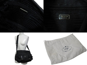 PRADA プラダショルダーバッグ トライアングルロゴ イタリア製 テスート レザー ブラック シルバー金具 美品 中古 4c071631 