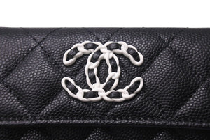 新品未使用 CHANEL シャネル シャネル19 スモールフラップ ウォレット AP3711 三つ折り財布 ココマーク ブラック キャビアスキン 中古 4c071641