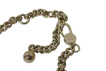 Load image into Gallery viewer, 新品未使用 CHANEL シャネル ミニ チェーンショルダーバッグ 31番台 ココマーク キルティング ブラック キャビアスキン 中古 4c071655