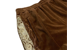 Load image into Gallery viewer, DOUBLET ダブレット LINED CHAOS EMBROIDERY TRACK PANTS カオス トラックパンツ キャメル サイズ M 美品 中古 4c071689