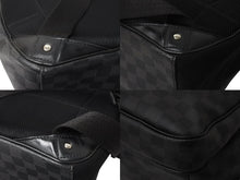 Load image into Gallery viewer, 極美品 LOUISVUITTON ルイヴィトン ミカエル バックパック リュック N58024 ダミエグラフィット ブラック 中古 4c071733