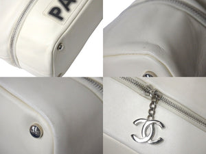 新品同様 CHANEL シャネル パリスロンドン チェーンショルダーバッグ ターンロック ホワイト 12番台 シルバー金具 中古 4c071735