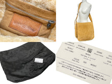 Load image into Gallery viewer, CHROME HEARTS クロムハーツ ムートン ソフトショルダーバッグ ダガージップ ベージュ シルバー925 美品 中古 4c071736