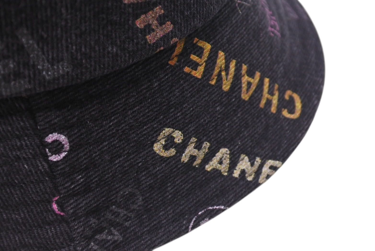 極美品 CHANEL シャネル 22SS バケットハット ロゴデニム 極美品 CHANEL シャネル 22SS バケットハット ロゴデニム