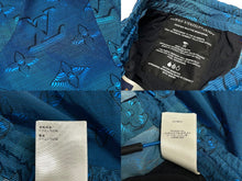 Load image into Gallery viewer, LOUIS VUITTON ルイヴィトン 22SS ナイロン モノグラム カーゴ パンツ ブルー RM221M JL0 HMP09W サイズ42 美品 中古 4c071813