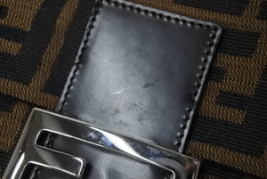 FENDI フェンディ ズッカ柄 マンマバケット ワンショルダーバッグ ブラウンロゴ コットンキャンバス レザー 美品 中古 4c071881 
