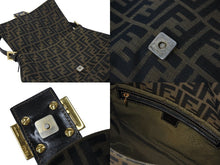 Load image into Gallery viewer, FENDI フェンディ ズッカ柄 エトニコ マンマバケット ハンドバッグ ブラウン ロゴ キャンバス レザー 美品 中古 4c071882
