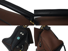 Load image into Gallery viewer, 極美品 LOEWE ロエベ × スタジオジブリ ススワタリ ミニ パズル 2WAY ハンドバッグ 千と千尋の神隠し マックロクロスケ ブラウン カーフスキン 中古 4c072411