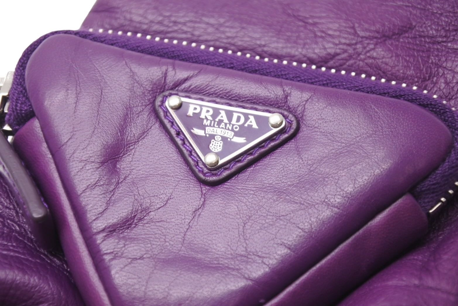楽天市場】【中古】PRADA 21AW トライアングル ロゴポケット