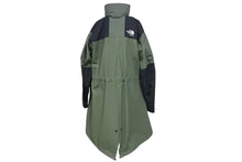 画像をギャラリービューアに読み込む, THE NORTH FACE × sacai ザ ノースフェイス サカイ 17AW ナイロンモッズコート カーキ NP6171SA サイズロゴS 美品 中古 4c072476 