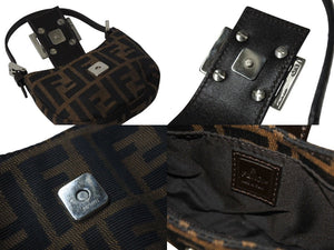 極美品 FENDI フェンディ ズッカ ミニポーチ ワンショルダーバッグ型 キャンバス レザー ブラウン シルバー金具 中古 4c072491 