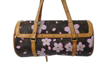 Load image into Gallery viewer, LOUIS VUITTON ルイヴィトン モノグラム チェリーブロッサム パピヨン ブラウン 村上隆 M92009 ロゴ 手持ち 美品 中古 4c072629
