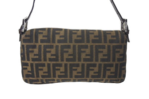 FENDI フェンディ マンマバケット ワンショルダーバッグ ズッカ柄 コットンキャンバス レザー シルバー金具 ブラウン 美品 中古 4c072640 