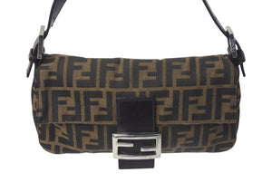 FENDI フェンディ マンマバケット ワンショルダーバッグ ズッカ柄 コットンキャンバス レザー シルバー金具 ブラウン 美品 中古 4c072641 