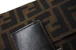 FENDI フェンディ マンマバケット ワンショルダーバッグ ズッカ柄 コットンキャンバス レザー シルバー金具 ブラウン 美品 中古 4c072641 