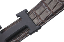 Load image into Gallery viewer, 極美品 HERMES エルメス ベルト コンスタンス ポロサス Hバックル D刻印 ブラウン ソーブラック金具 サイズ105 中古 4c072673he