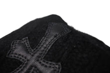 Load image into Gallery viewer, 新品同様 CHROME HEARTS クロムハーツ ニットキャップ 帽子 ブラック カシミヤ レザー ONE(26cm) RN 97729 シルバー金具 中古 4c072683