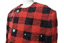 Load image into Gallery viewer, 新品未使用 LOUIS VUITTON ルイヴィトン 1AFWN0 ダミエ カラーレス ツイードジャケット サイズ50 レッド 中古 4c072724