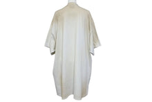 Load image into Gallery viewer, 新品未使用 BALENCIAGA バレンシアガ SKATER OVERSIZED 半袖Tシャツ クラッシュダスト加工 23SS 739028 ホワイト サイズ2 中古 4c072736
