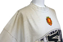 Load image into Gallery viewer, 新品未使用 BALENCIAGA バレンシアガ SKATER OVERSIZED 半袖Tシャツ クラッシュダスト加工 23SS 739028 ホワイト サイズ2 中古 4c072736