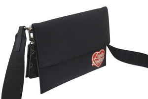 極美品 LOUIS VUITTON x NIGO ルイヴィトン ニゴー 22SS ショルダーバッグ モノグラムドリップ トリオポーチ M81013 ブラック 中古 4c072769