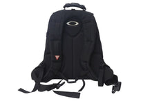 Load image into Gallery viewer, OAKLEY オークリー ATOMIC BOMB アトミックボム リュックサック バックパック ポリエステル ブラック シルバー金具 美品 中古 4c072777