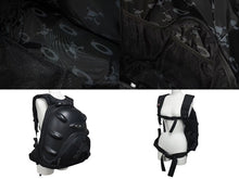 Load image into Gallery viewer, OAKLEY オークリー ATOMIC BOMB アトミックボム リュックサック バックパック ポリエステル ブラック シルバー金具 美品 中古 4c072777