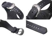 Load image into Gallery viewer, 極美品 OAKLEY オークリー Torpedo トルピード クォーツ腕時計 アナログ ラバー ステンレススチール ブラック グレー 中古 4c072778