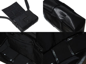 極美品 BOTTEGAVENETA ボッテガヴェネタ キャンディカセット ショルダーバッグ マキシイントレチャート ブラック P01134354K 中古 4c072838
