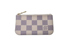 Load image into Gallery viewer, LOUIS VUITTON ルイヴィトン ポシェット クレ コインケース N62659 ダミエ アズール ホワイト 小銭入れ 美品 中古 4c072874
