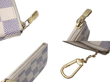 Load image into Gallery viewer, LOUIS VUITTON ルイヴィトン ポシェット クレ コインケース N62659 ダミエ アズール ホワイト 小銭入れ 美品 中古 4c072874