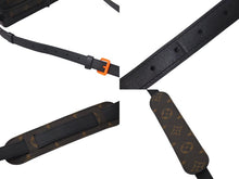 Load image into Gallery viewer, LOUIS VUITTON ルイヴィトン 19SS ヴァージルアブロー ショルダーバッグ モノグラムソーラーレイ ソフトトランク M44427 美品 中古 4c072984