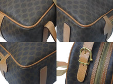 Load image into Gallery viewer, CELINE セリーヌ マカダム リュックサック バックパック MC1066 イタリア製 PVC レザー ブラウン ゴールド金具 美品 中古 4c072990