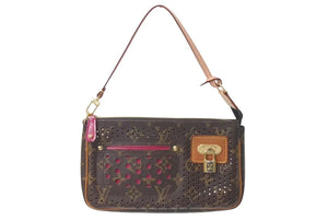 極美品 LOUIS VUITTON ルイヴィトン アクセサリーポーチ モノグラムペルフォ ポシェットアクセソワール M95183 ブラウン 中古 4c073008