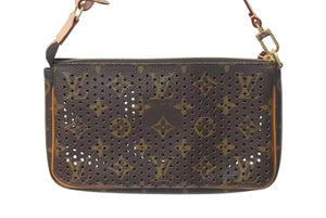 極美品 LOUIS VUITTON ルイヴィトン アクセサリーポーチ モノグラムペルフォ ポシェットアクセソワール M95183 ブラウン 中古 4c073008
