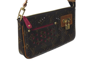 極美品 LOUIS VUITTON ルイヴィトン アクセサリーポーチ モノグラムペルフォ ポシェットアクセソワール M95183 ブラウン 中古 4c073008