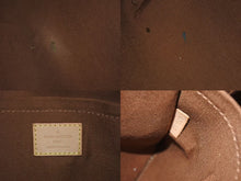 Load image into Gallery viewer, LOUIS VUITTON ルイ ヴィトン テムズGM ワンショルダーバッグ M56383 ブラウン モノグラムキャンバス 美品 中古 4c073018