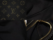 Load image into Gallery viewer, 極美品 LOUIS VUITTON ルイヴィトン ミニアクセソワール M95668 ミニポシェット アクセサリーポーチ ブラウン ゴールド金具 中古 4c073030