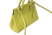 Load image into Gallery viewer, 極美品 LOUIS VUITTON ルイヴィトン エピ マルリーBB 2WAY ハンドバッグ ショルダーバッグ M94617 エピレザー イエロー 中古 4c073047
