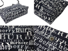 Load image into Gallery viewer, 新品未使用品 BURBERRY バーバリー ワンショルダーバッグ 総柄 T-03-1 ブラック ホワイト シルバー金具 中古 4c073069