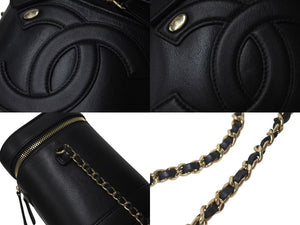 CHANEL シャネル 縦型 バニティ チェーンショルダーバッグ ココマーク ラムスキン ブラック ゴールド金具 美品 中古 4c073081