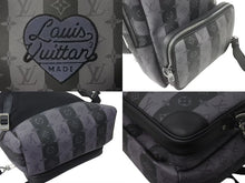 Load image into Gallery viewer, 極美品 LOUIS VUITTON × NIGO ルイヴィトン ニゴー モジュラー バックパック モノグラム エクリプス ストライプ M45962 ブラック 中古 4c073091
