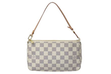 Load image into Gallery viewer, 極美品 LOUIS VUITTON ルイヴィトン ポシェット アクセソワール アクセサリーポーチ N51986 ダミエ アズール ホワイト 中古 4c073109