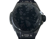 Load image into Gallery viewer, 新品同様 HUBLOT ウブロ 時計 ビッグ・バン e GEN3 ブラックマジック 450.CI.1100.RX ブラックマジック デジタル文字盤 中古 4c073226