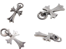 Load image into Gallery viewer, Chrome Hearts クロムハーツ ネックレストップ タイニークロス CHクロス 19g シルバー925 美品 中古 4c073255