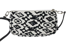 Load image into Gallery viewer, 極美品 LOUIS VUITTON ルイヴィトン × ウルス フィッシャー ポシェット アクセソワール アクセサリーポーチ M45565 ブラック ホワイト 中古 4c073270